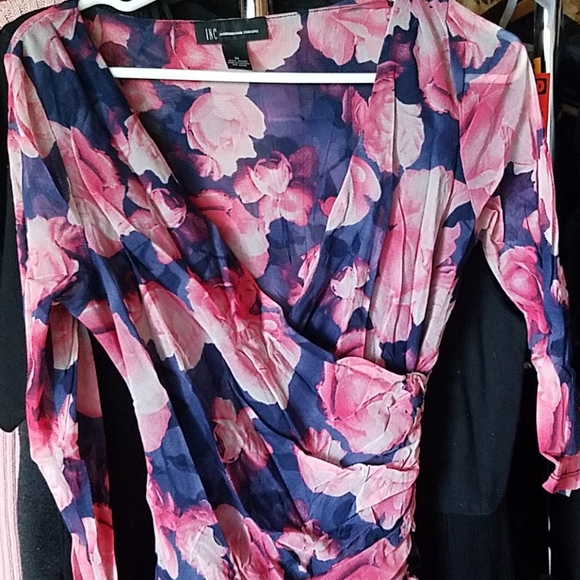 I N C International Concepts blouse - Picture 7 of 7